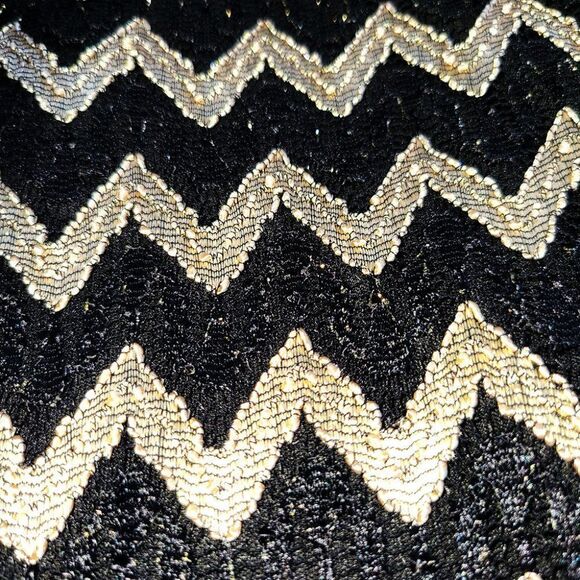 Windsor gold black zig zag bodycon lacy dress - Picture 3 of 4